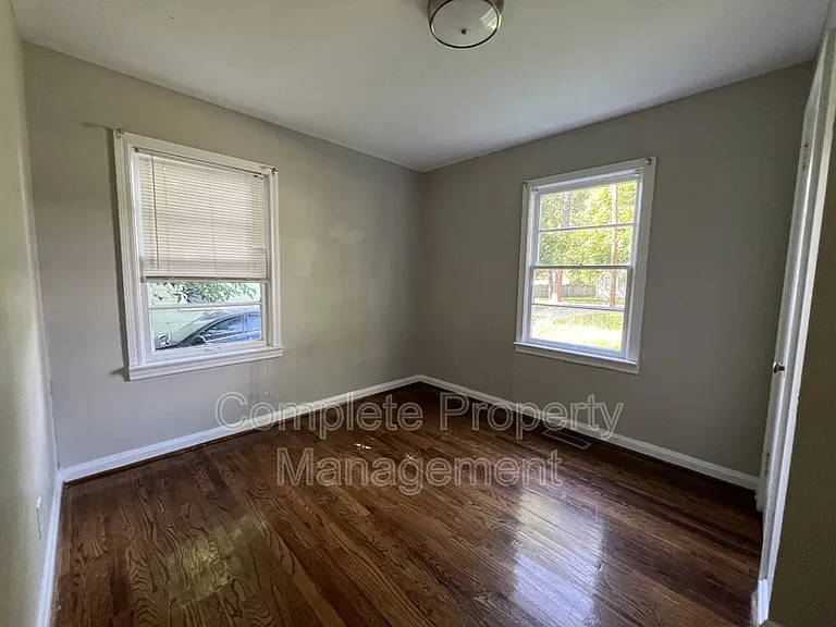 603 Camp Ct — Photo 7