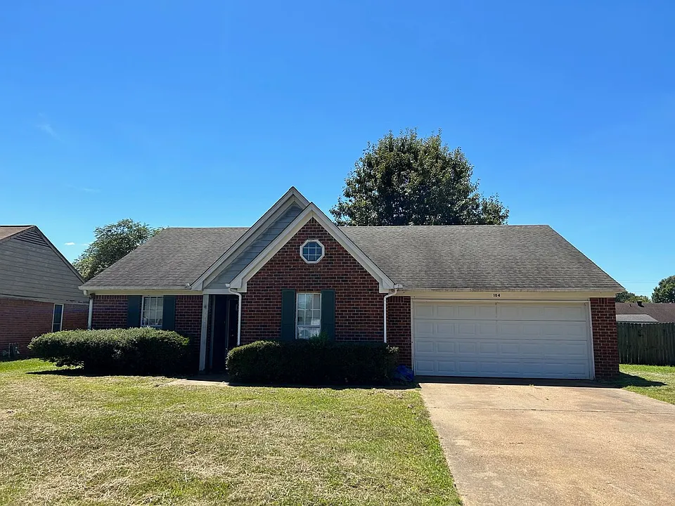 104 Orange Dr