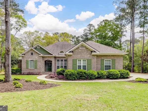 7 Lampwick Ln, Savannah, GA 31411