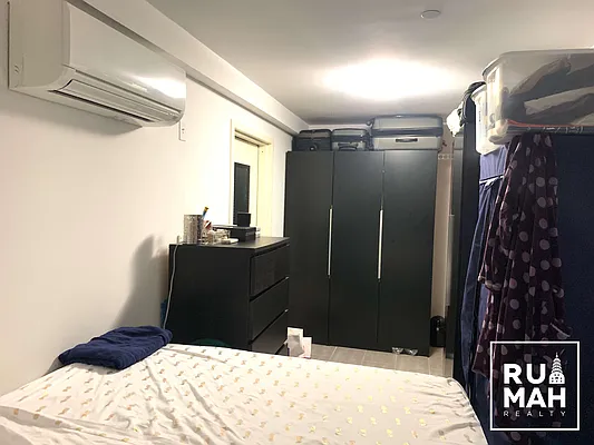 Rented by Rumah Realty Inc | media 25