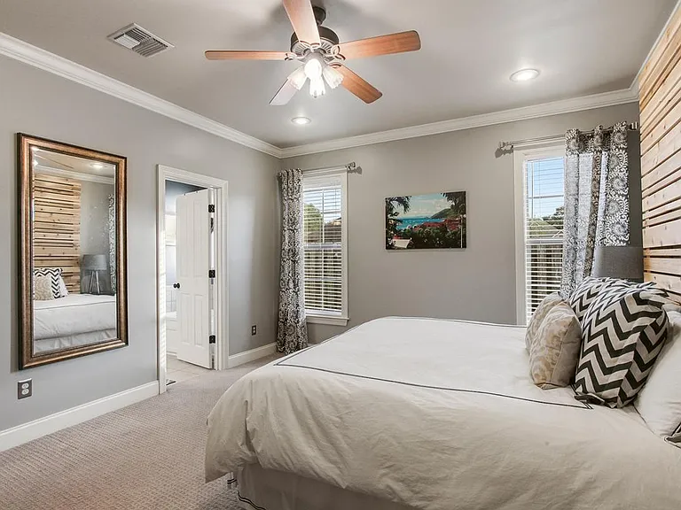 105 Beaufort Cir — Photo 5