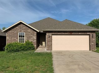 3505 S Juniper Ave, Springfield, MO 65804