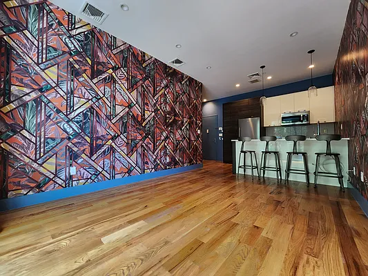 Rented by City Connections Realty | media 21