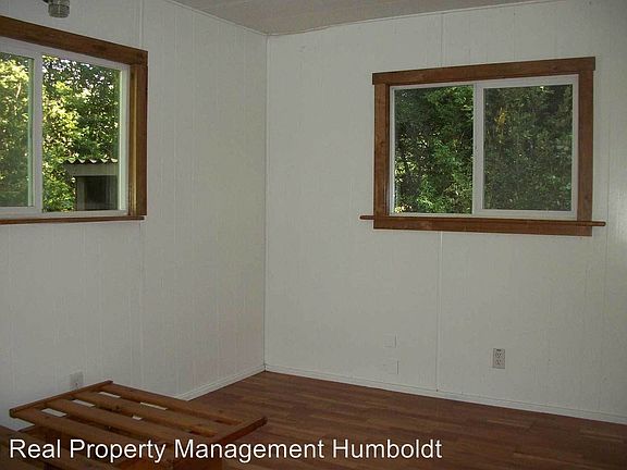 3rd image of 1400 Black Creek Ln