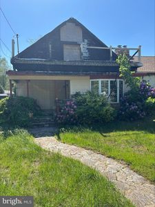 377 Gardens Ave, Atco, NJ, 08004