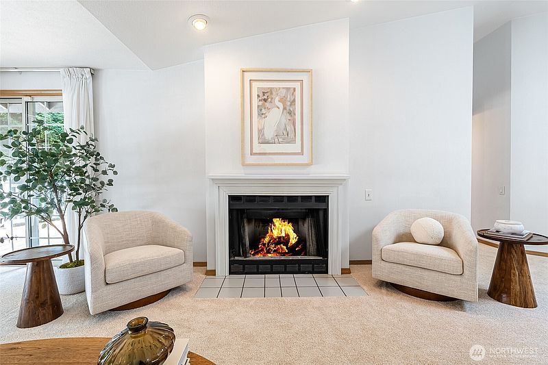 2nd image of 3772 Spring Coulee Road