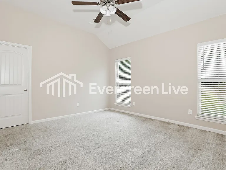 5391 Heritage Valley Dr — Photo 14