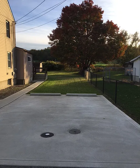 248 Leachman St — Photo 2