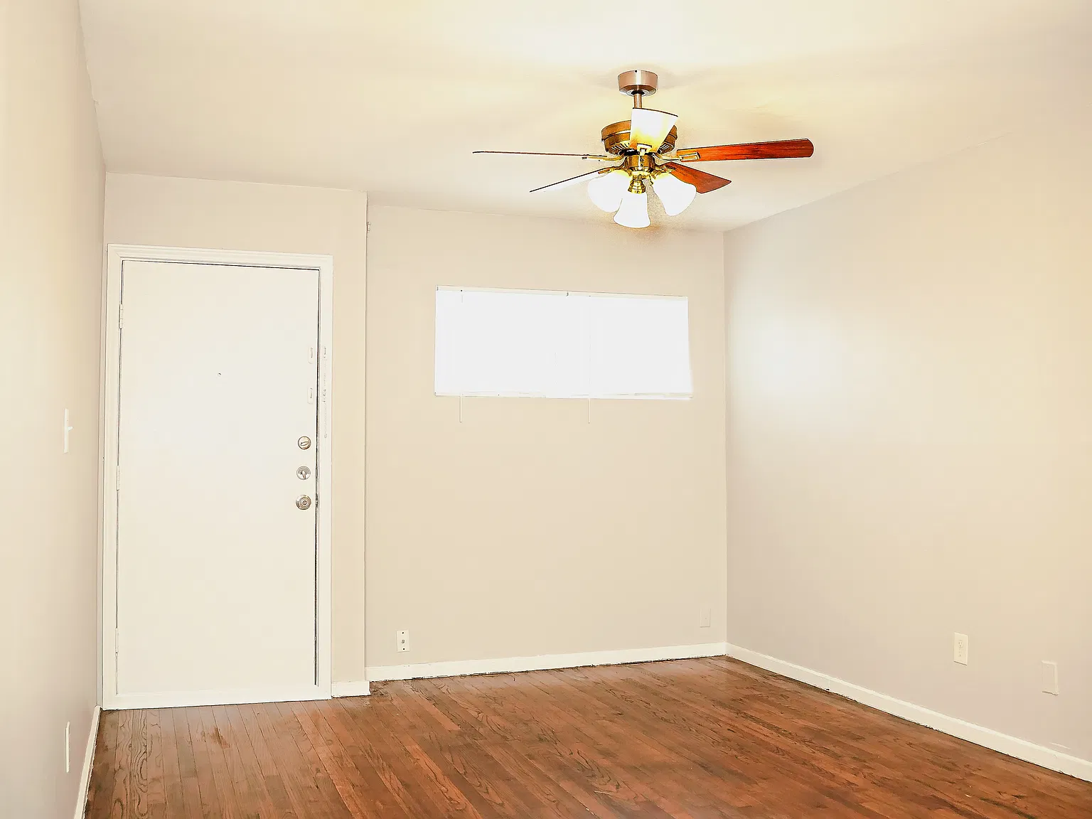 Carroll Oliver Apts — Photo 3