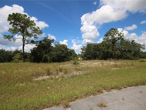 3rd image of 1313 Homosassa Dr