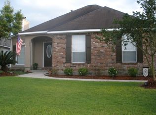 18467 Lake Camellia Ave, Baton Rouge, LA 70817