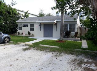 412 SE 16th St #3, Fort Lauderdale, FL 33316