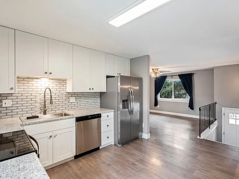 3450 Valejo Ct — Photo 6