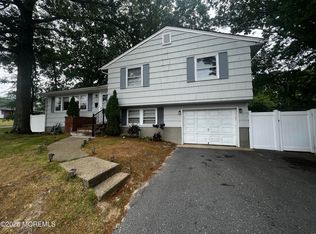 50 Whale Pond Rd, Oakhurst, NJ 07755