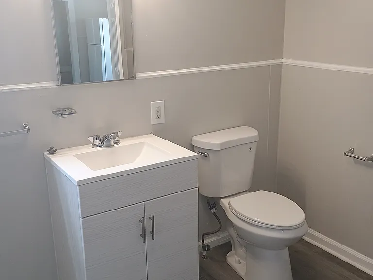 27 Ivy St — Photo 8