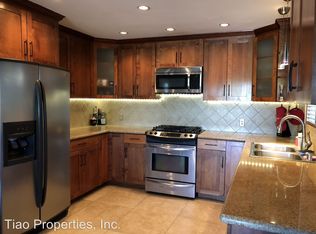 2302 Lake View Ave, Los Angeles, CA 90039