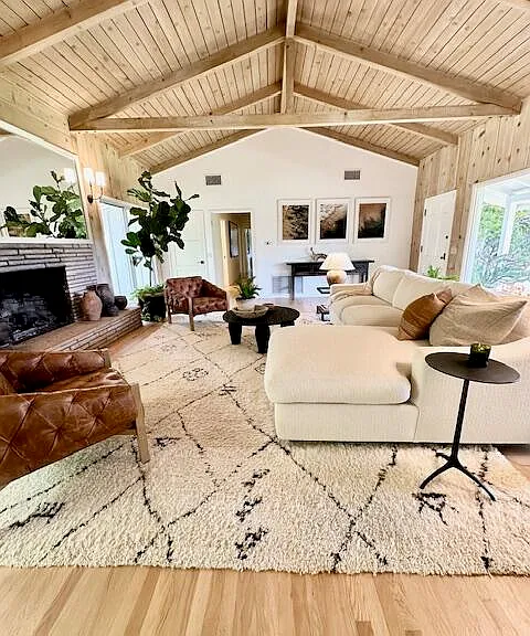 450 Santa Rosa Ln — Photo 4