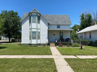 323 E 8th St, North Platte, NE 69101