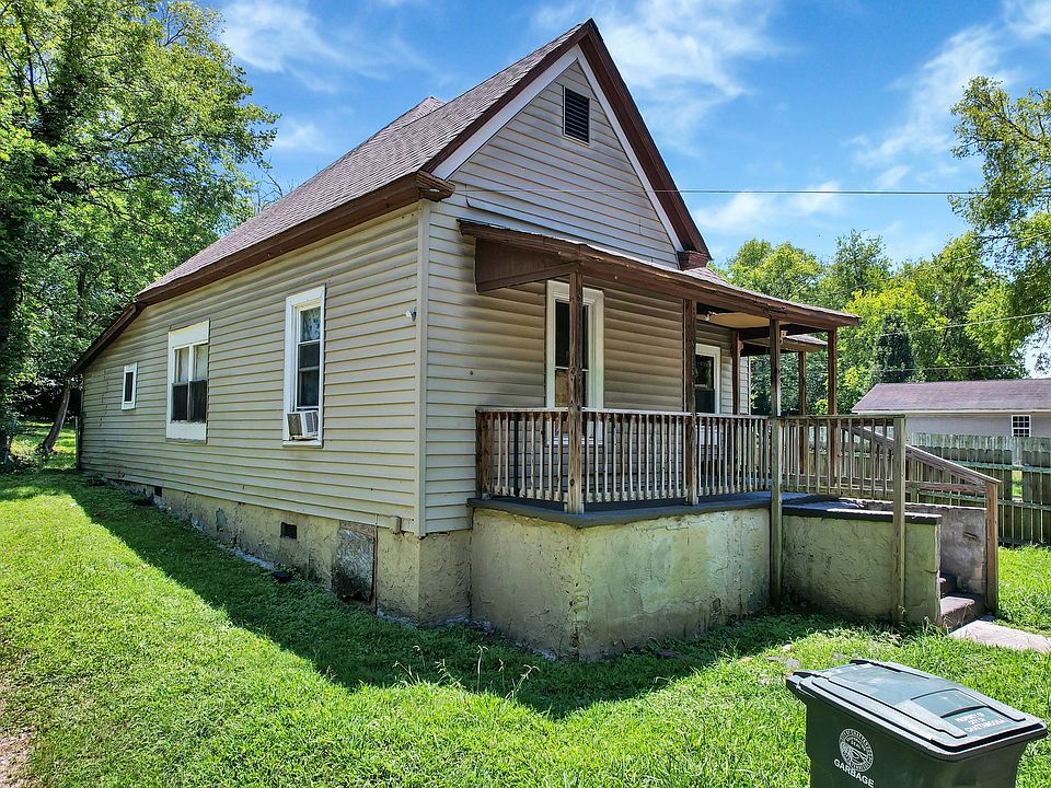 1st image of 1722 Stanfiel St