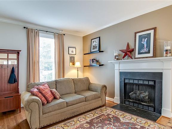 5th image of 1905 Fernwood Dr