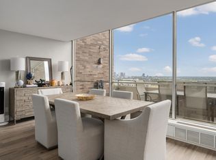 1000 Urlin Ave APT 1607, Grandview, OH 43212