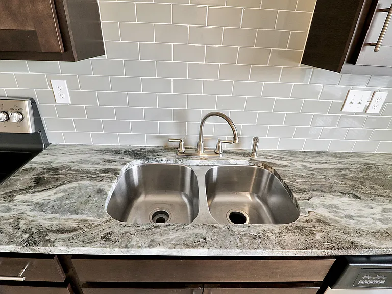 60 West Apartments — Photo 8