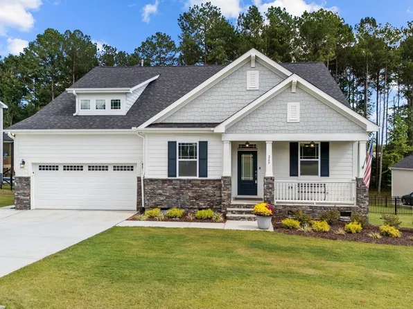 269 Bonaventure Dr, Clayton, NC 27527