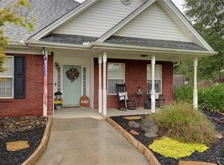 123 Benton Rd, Covington, GA 30014