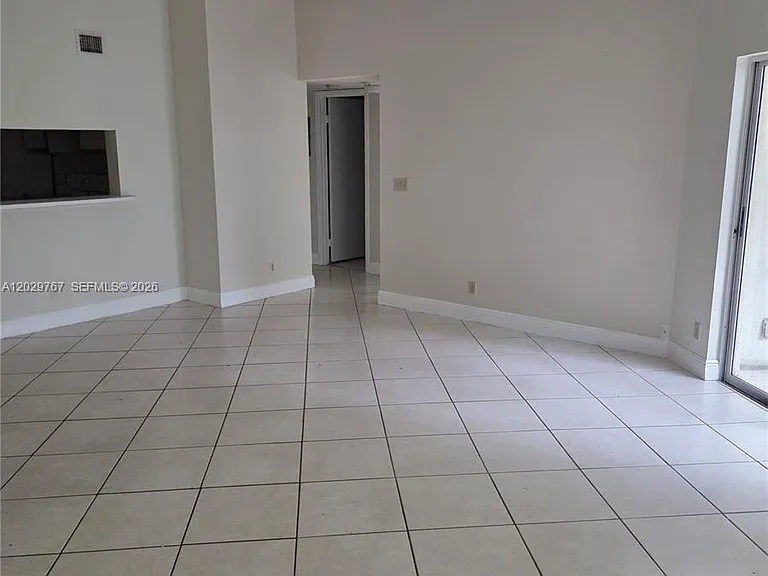 9901 Westview Dr #337 — Photo 3
