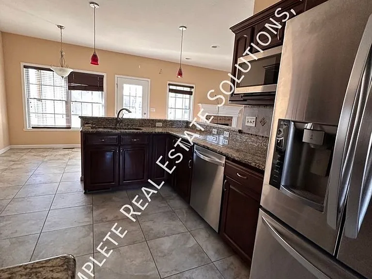 2073 Pawnee Trl — Photo 10