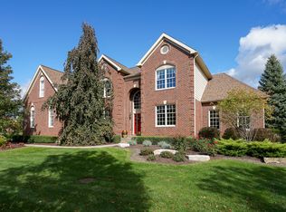 26462 Glenwood Dr, Novi, MI