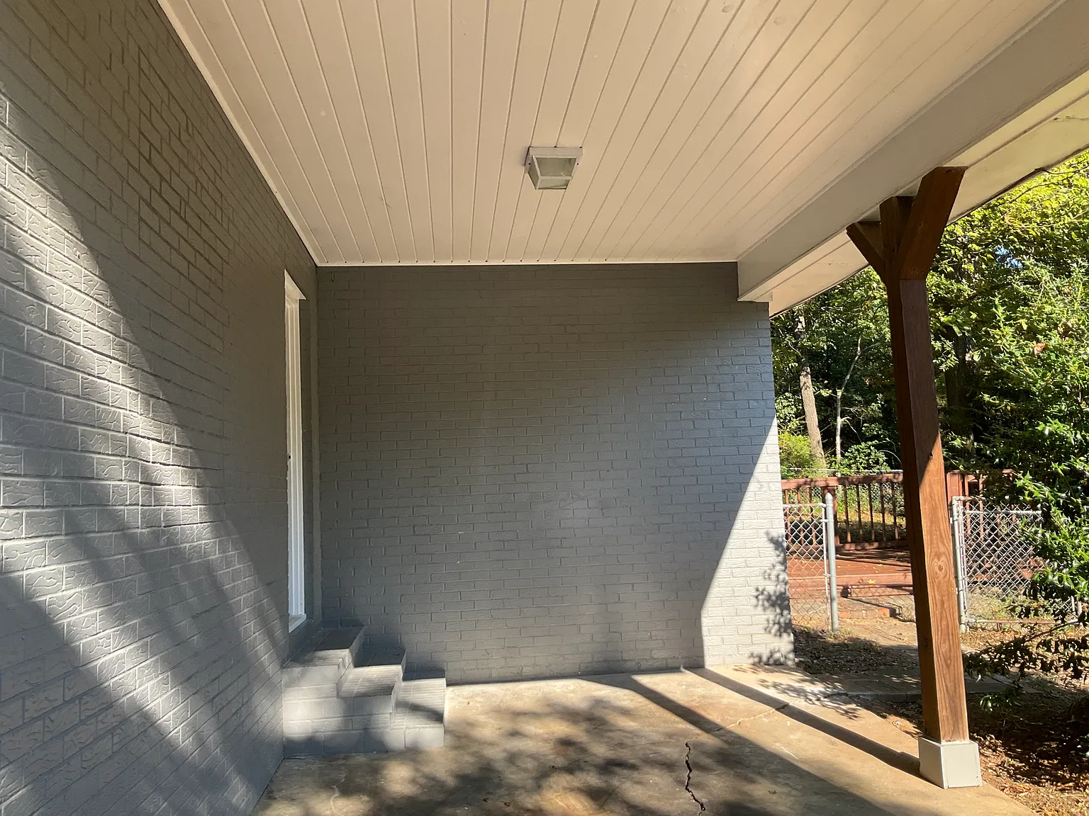 4 bed, 1608 sqft, $1,800 — Photo 2