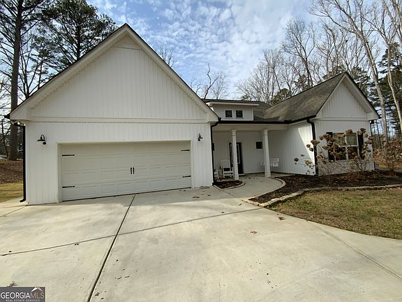 2nd image of 453 Mulberry Rock Rd