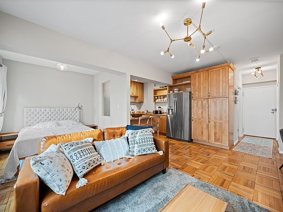 2nd image of 1711 Massachusetts Ave NW #515