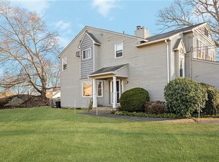 34 Stone Trl #A, Providence, RI 02904