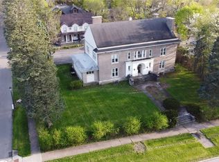 2118 E Genesee St #202, Syracuse, NY 13210