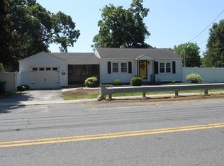 493 Prospect St, Chicopee, MA 01020