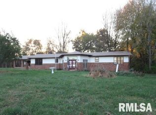 17677 Monroe Rd, Johnston City, IL 62951