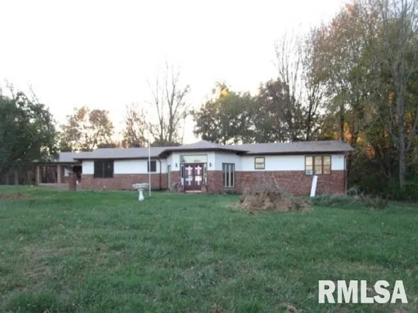 17677 Monroe Rd, Johnston City, IL 62951