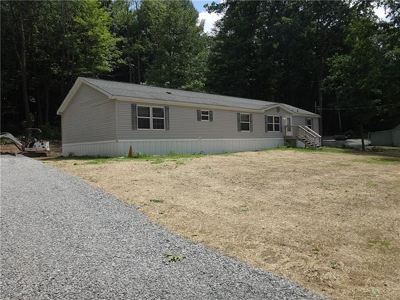 130 Crestview Dr, Acme, PA 15610 Zillow