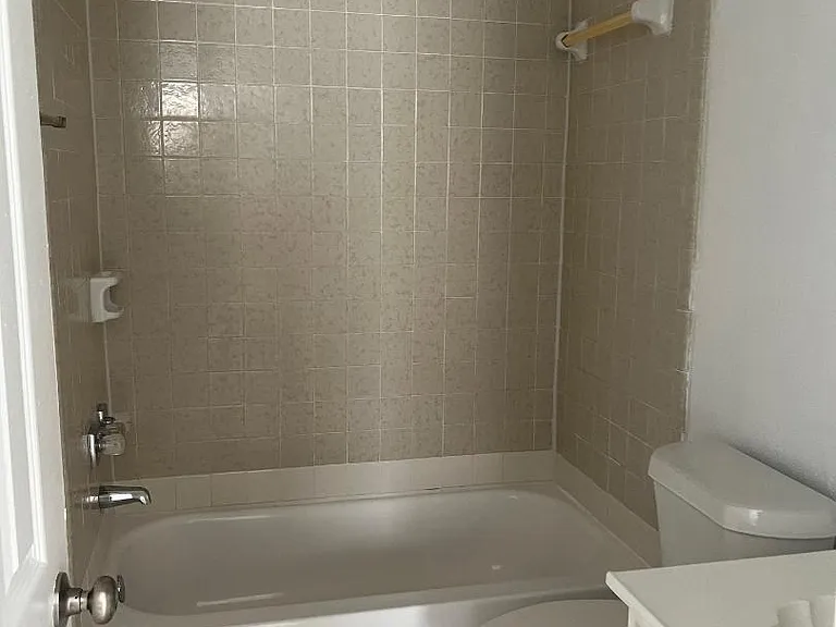1802 Bobcat Ln — Photo 14