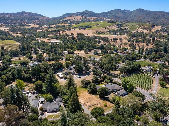 3rd image of 1008 3rd Avenue