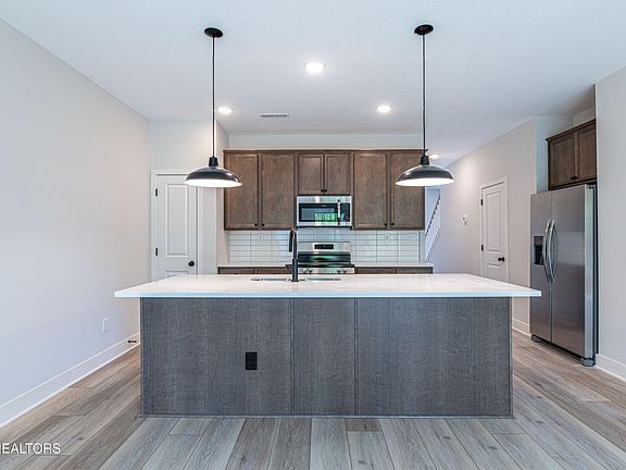 5th image of 8954 Keenberg Ln