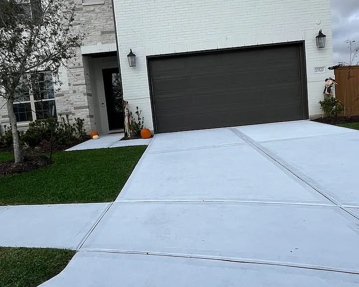 13520 Leeward Edge Dr — Photo 1
