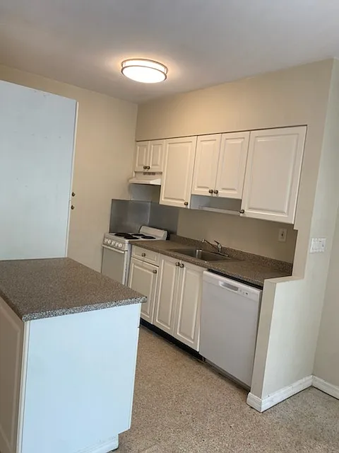 Ken-Bar Apartments, LLC