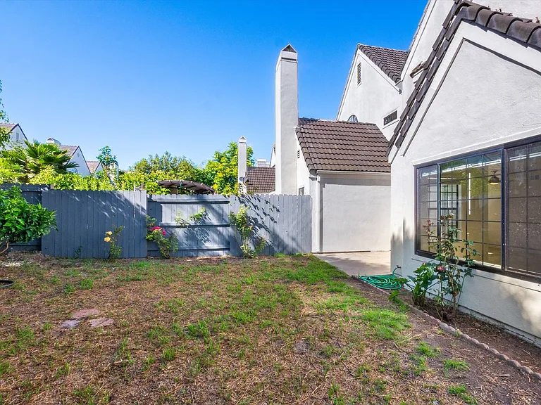 750 Rialto St — Photo 32