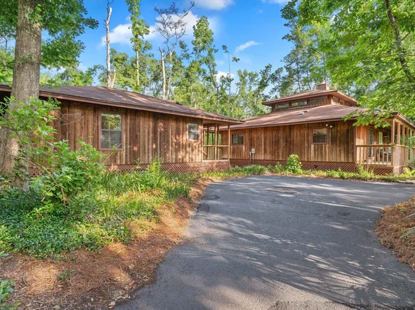 1705 Brookside Blvd, Tallahassee, FL 32301