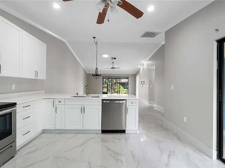 17754 Grande Bayou Ct — Photo 18