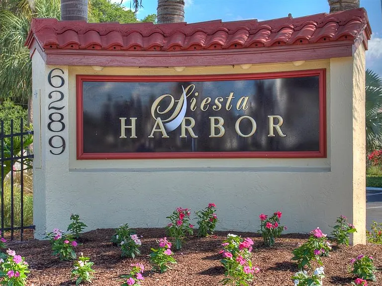 1250 N Portofino Dr #107MAR — Photo 1