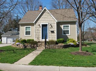 97 E 5th St, El Paso, IL